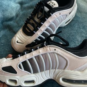 Nike Air Max Sneakers